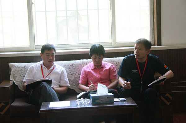 Beat365召开2016届学生毕业典礼暨学位授予仪式协调会议