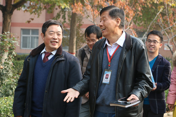 中国石油大学胜利学院院长助理吴明银一行来Beat365参观考察