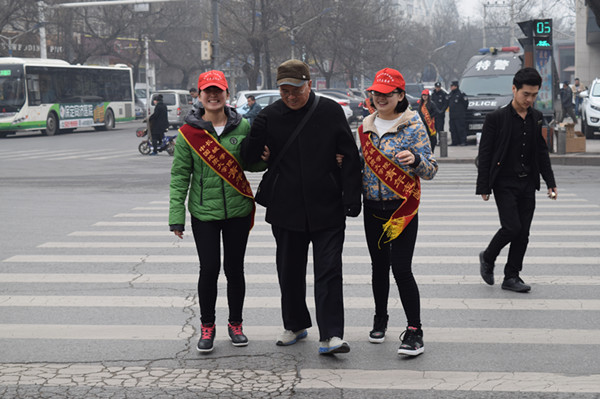 Beat3652016年度十大校园新闻图片