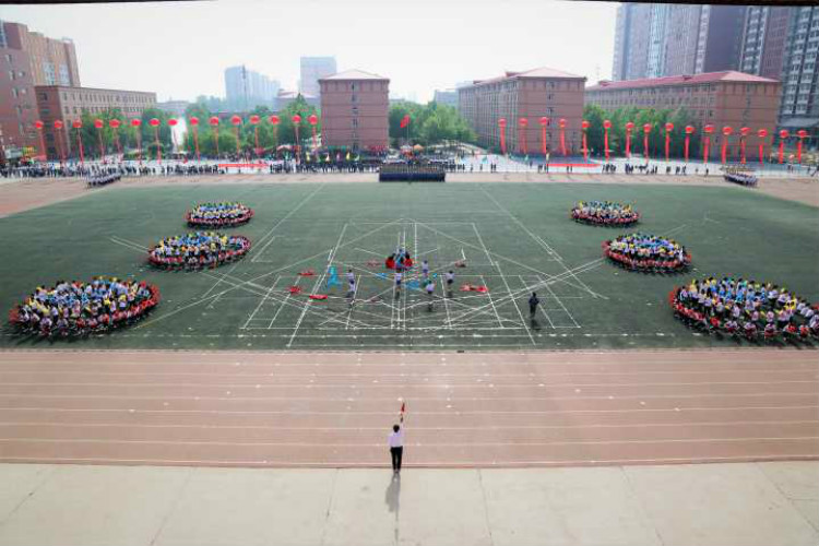 青春颂 竞技风 长城梦 ——Beat3652018年春季运动会隆重开幕