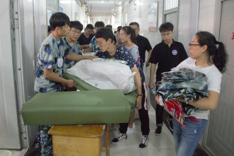 丹桂飘香迎学子 荷花映日纳人才 ——Beat365喜迎2018级新同学