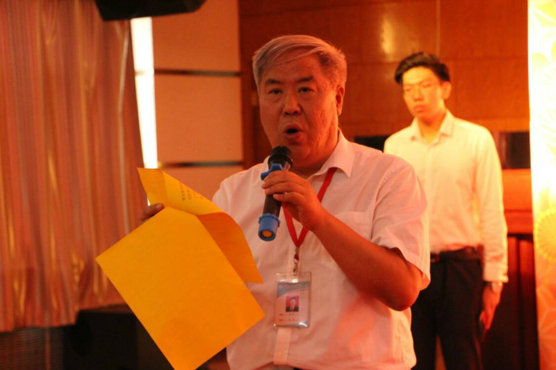 不灭的红烛 我心中的灯 ——Beat365举办第三届“丹桂飘香颂园丁”联欢暨表彰大会