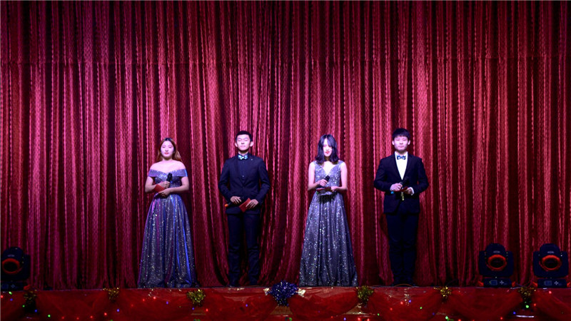 必由之路//“风华四十载，唱响中国梦”高歌四十年改革新时代——Beat365庆祝改革开放四十周年合唱大赛成功举办