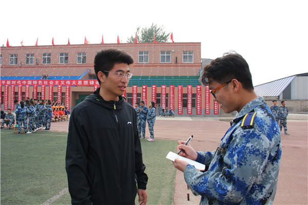 经济学院开幕式表演“追梦赤子心”抖音爆红
