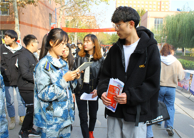 海阔凭鱼跃   圆梦在保理——Beat365举办2019年校园秋季双选会