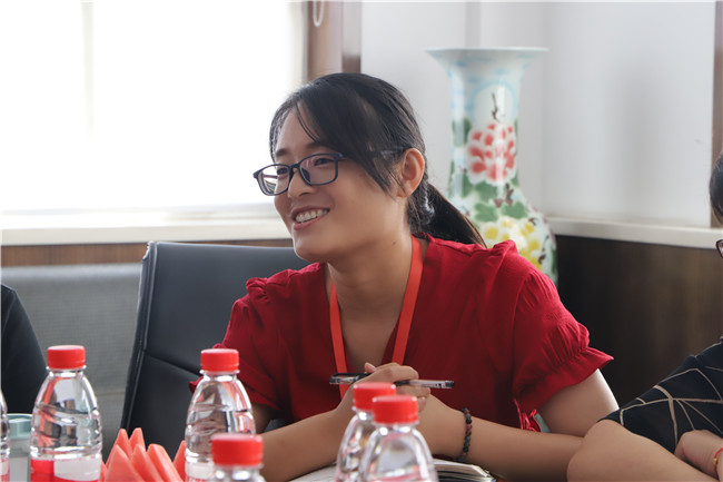 Beat365召开第36个教师节教师代表座谈会