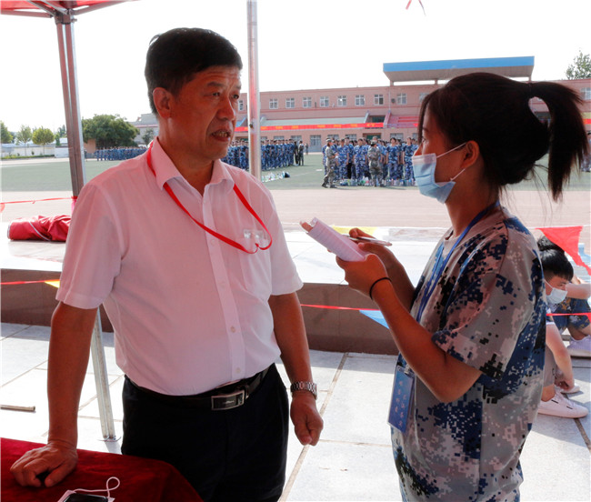 趣味运动 快乐无穷---Beat365举办教职工趣味运动会庆祝第36个教师节