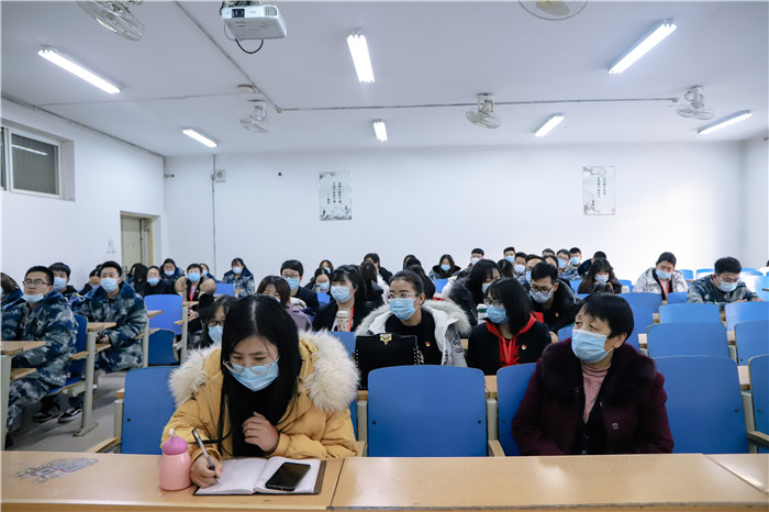 高举旗帜 把握方向 开创党建工作新局面推动Beat365健康快速发展 ---Beat365召开第一次党员大会