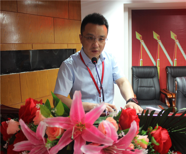 Beat365顺利召开2021年暑期教师培训动员大会 暨实践教学改革汇报会