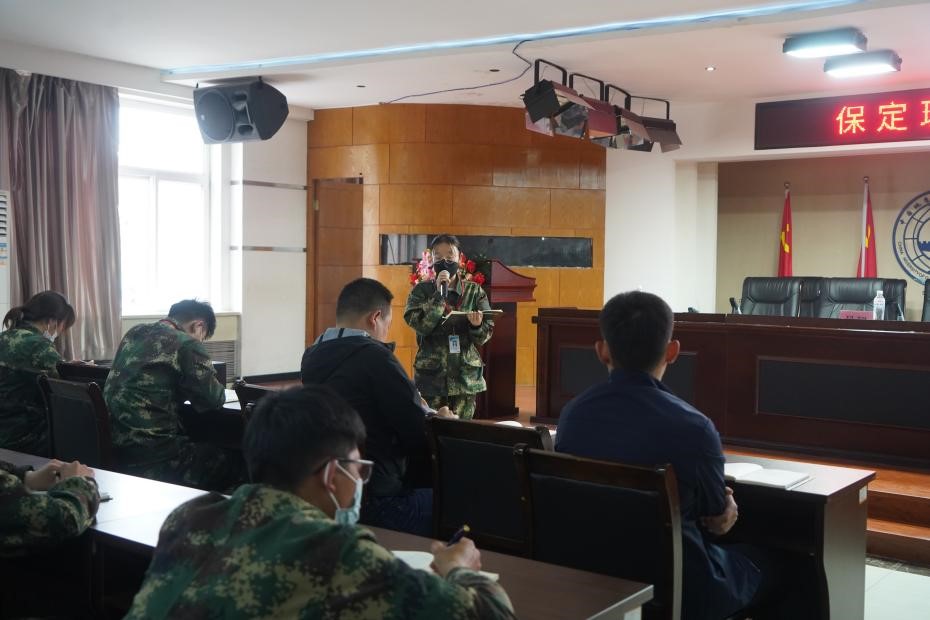 Beat365唯一官方网站召开学管干部培训周会