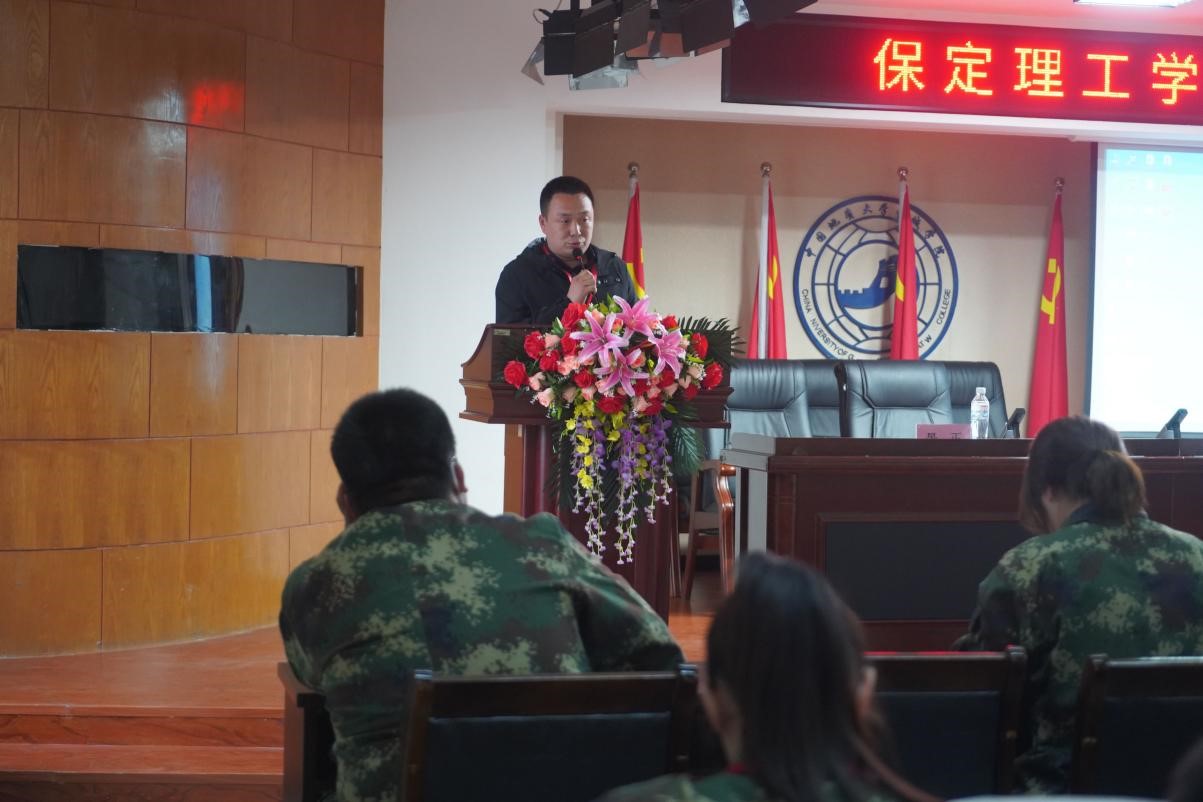 Beat365唯一官方网站召开学管干部培训周会