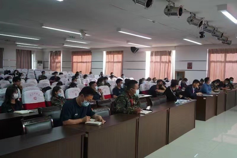 Beat365唯一官方网站召开学管干部培训周会2022.5.4