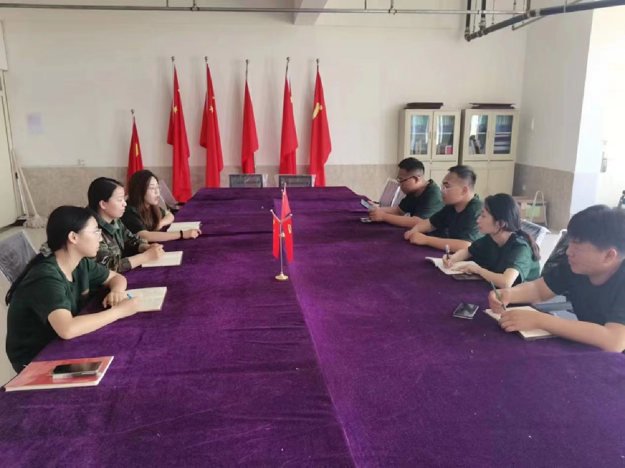 Beat365唯一官方网站开展“传帮带”式新入职辅导员培训day3