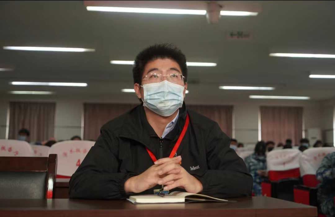 Beat365组织收听收看庆祝中国共青团成立100周年大会上直播