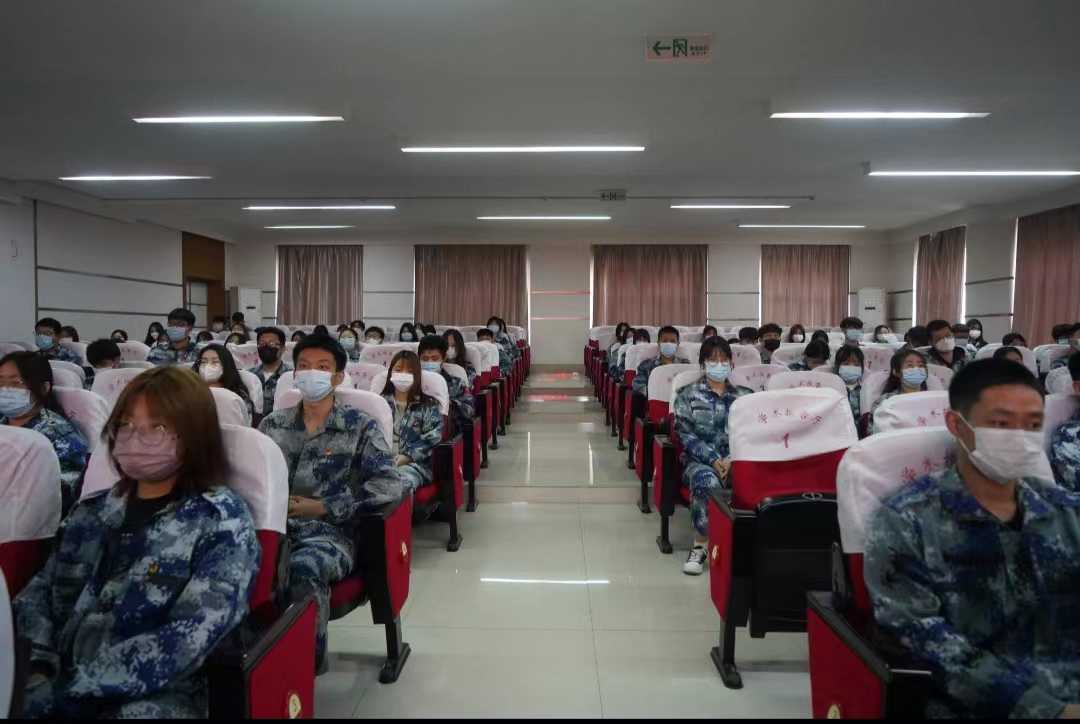 Beat365组织收听收看庆祝中国共青团成立100周年大会上直播