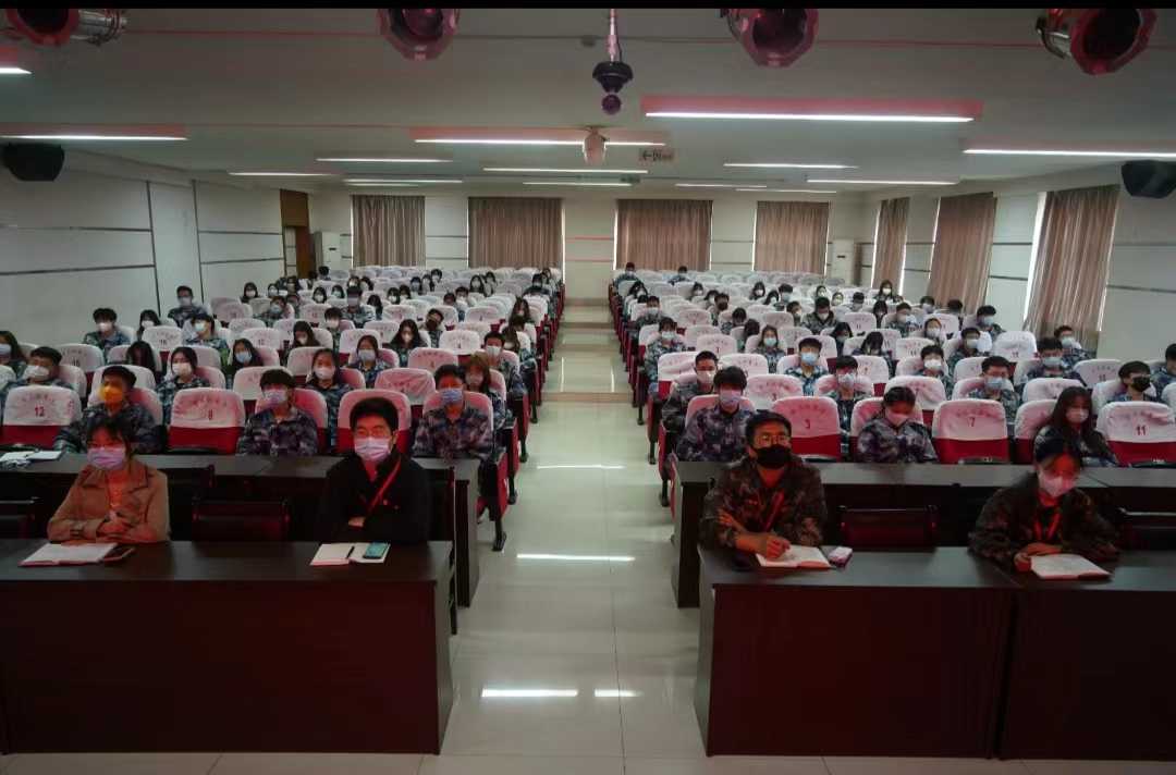 Beat365组织收听收看庆祝中国共青团成立100周年大会上直播