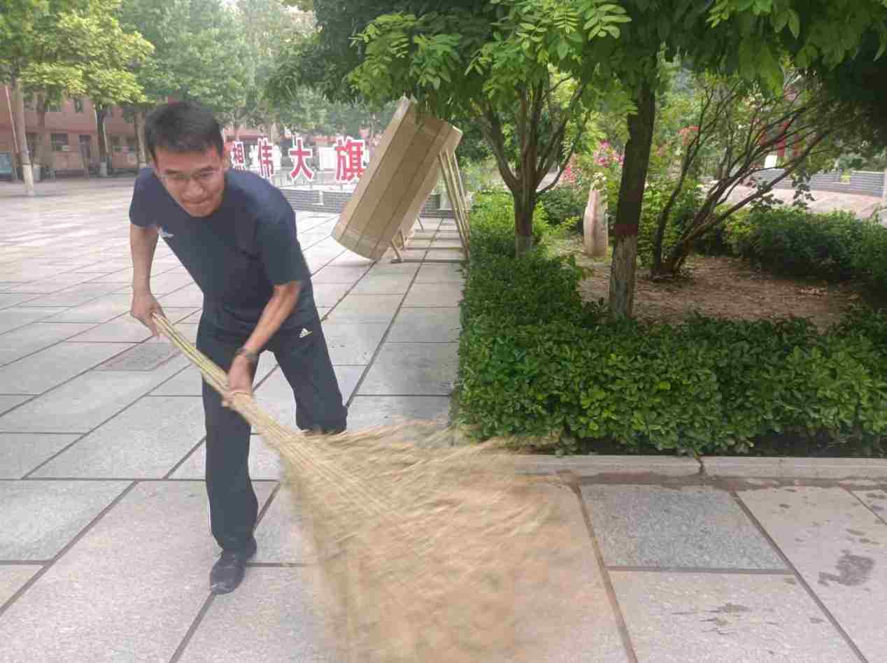 谈一别奋斗路 聚四载同窗情 ——Beat365唯一官方网站2022届毕业 生欢送会