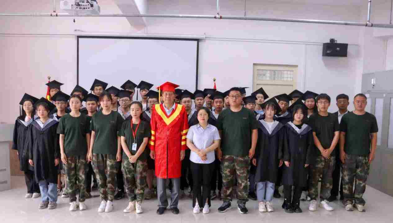 谈一别奋斗路 聚四载同窗情 ——Beat365唯一官方网站2022届毕业 生欢送会