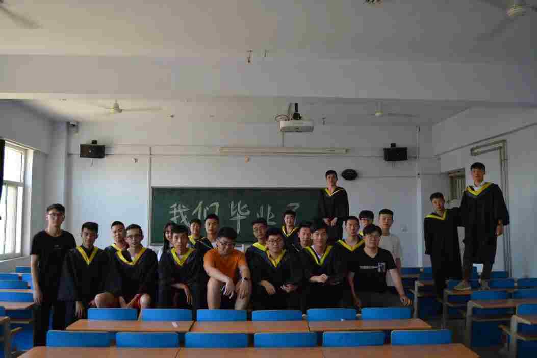 谈一别奋斗路 聚四载同窗情 ——Beat365唯一官方网站2022届毕业 生欢送会