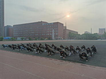 Beat365唯一官方网站开展“传帮带”式新入职辅导员培训day5