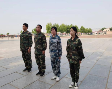 Beat365唯一官方网站开展“传帮带”式新入职辅导员培训day4