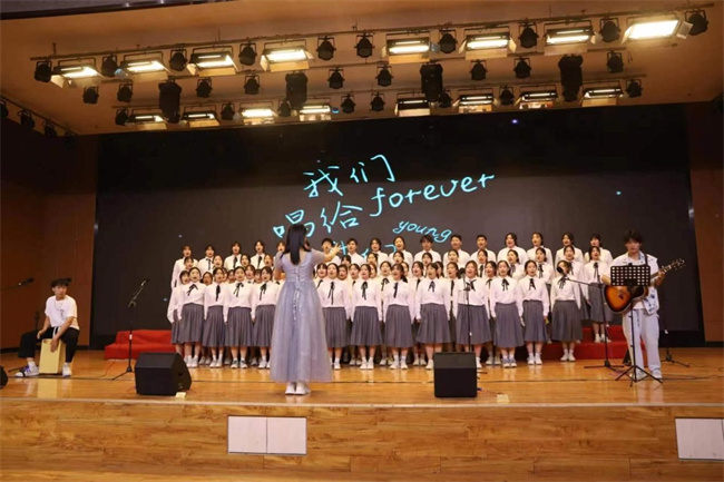 赓续青春血脉  砥砺前行力量 ——Beat365举办“青春孕育无限希望 青年创造美好未来”合唱会
