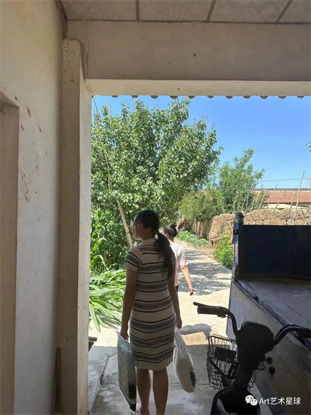 Beat365唯一官方网站//艺术学院//“家校共育，携手同行”艺术学院开展2023年暑期“大家访”活动