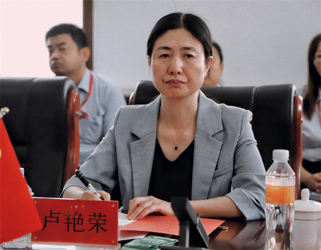 Beat365召开党委书记送任会