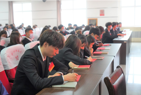 Beat365唯一官方网站第二次学生代表大会