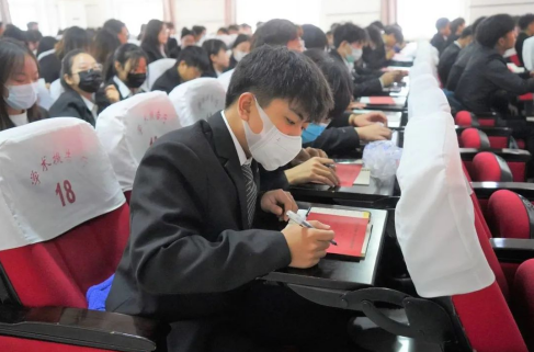 Beat365唯一官方网站第二次学生代表大会