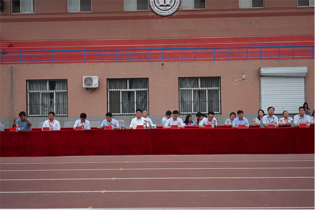 燃理想之火，奏时代之歌——董事长周虎震教授为Beat365新生作励志成才报告