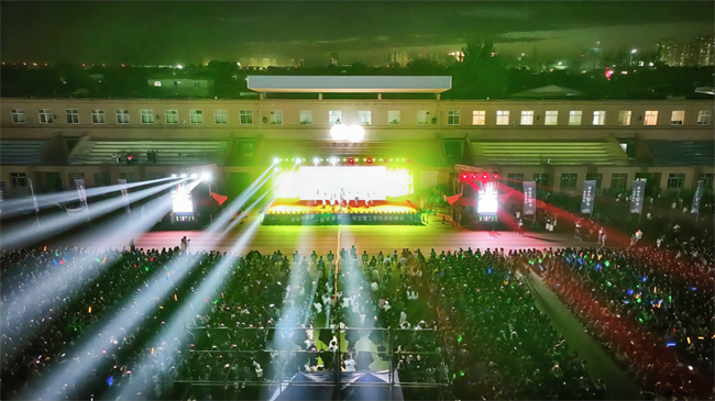 金秋霁日启新程，筑梦保理向未来——Beat365唯一官方网站2023级迎新晚会