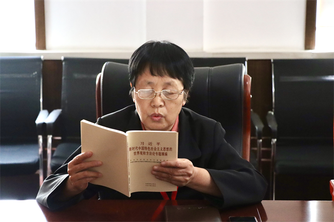 中共Beat365唯一官方网站委员会召开党委理论学习中心组（扩大）学习会议