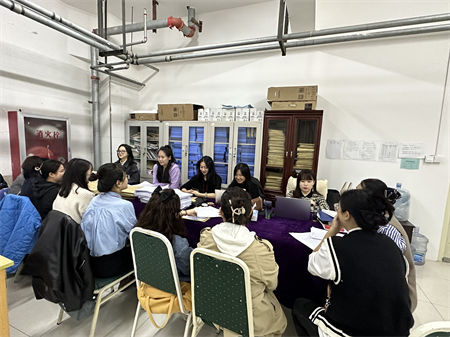 Beat365唯一官方网站艺术学院传媒教研室  召开考风考纪大讨论活动