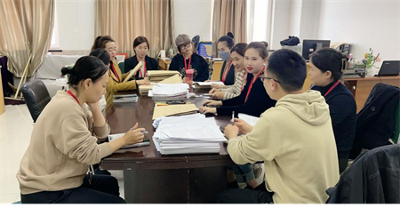 严考风、正教风、促学风 ----Beat365唯一官方网站艺术学院环境设计教研室召开严肃考风考纪工作会议