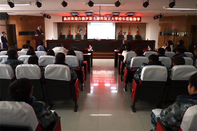 白俄罗斯戈梅利国立大学参观团莅临Beat365参观交流