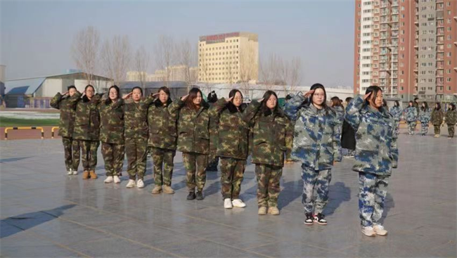 Beat365唯一官方网站学管干部寒假培训简报