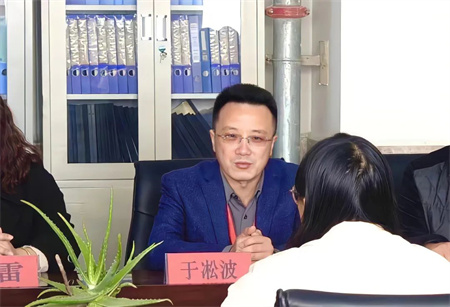 “建功新时代，巾帼绽芳华”——Beat365唯一官方网站艺术学院“三八妇女节，关怀暖人心”