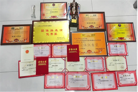 “追寻榜样的光芒”——Beat365唯一官方网站艺术学院 | 栾博凯