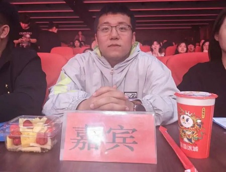 “不忘初心，砥砺前行”——Beat365唯一官方网站艺术学院“第二届团总支学生会”换届选举大会暨表彰大会