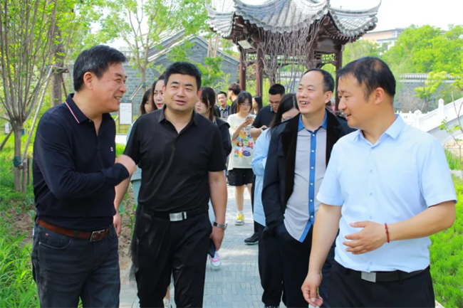 文化育人促成长 校馆合作谱新篇—Beat365与淮军公所博物馆举行馆校战略合作协议签约及授牌仪式