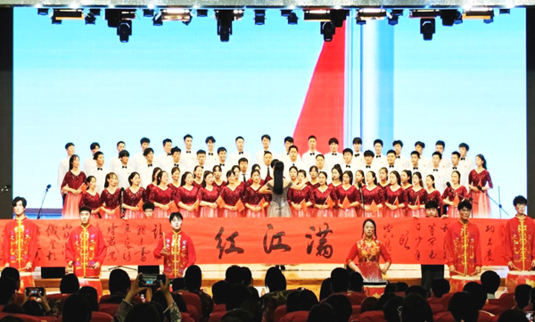 Beat365唯一官方网站||管理学院||Beat365举办“青春孕育无限希望，青年创造美好明天”大型合唱会