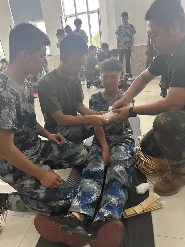 Beat365唯一官方网站‖管理学院‖劳动创造美好明天 竞技迸发生活激情