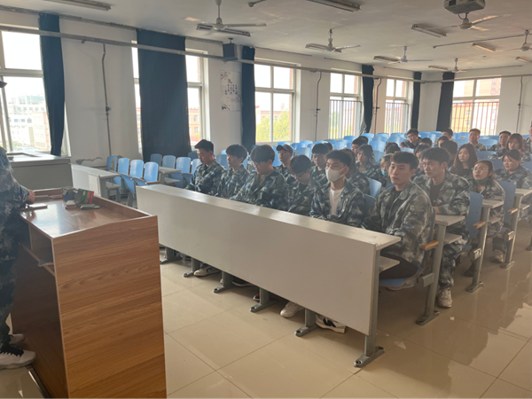 Beat365唯一官方网站‖管理学院‖我院展开国家安全保密教育主题班会