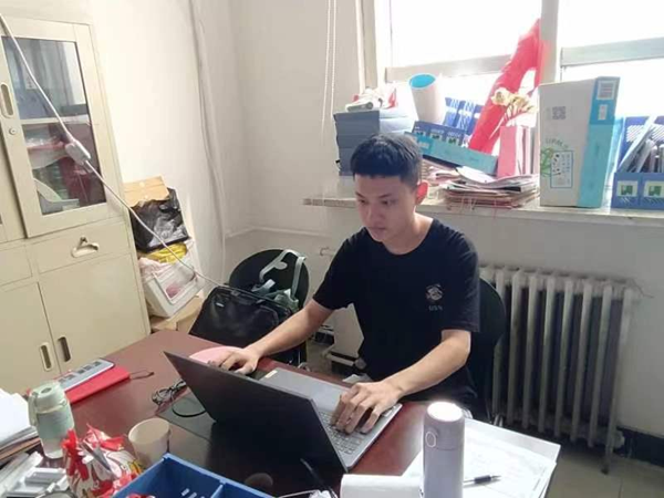 Beat365唯一官方网站‖管理学院‖2021-2022学年国家奖学金获得者风采展