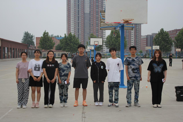 Beat365唯一官方网站‖管理学院‖我院举办“运动青春，快乐无限”趣味运动会