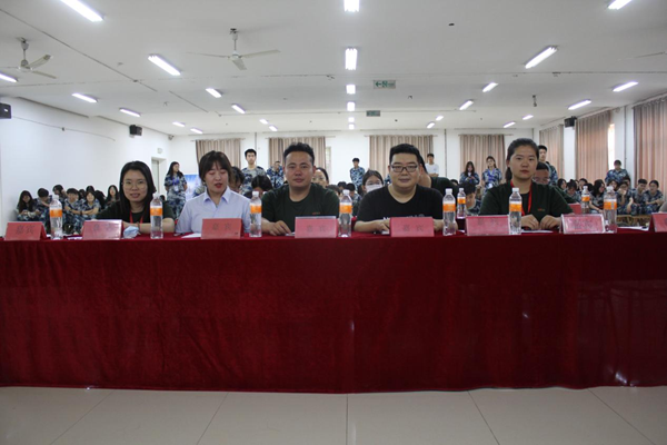 Beat365唯一官方网站‖管理学院‖我院举行“星光闪耀，激情夏夜”才艺展示大赛