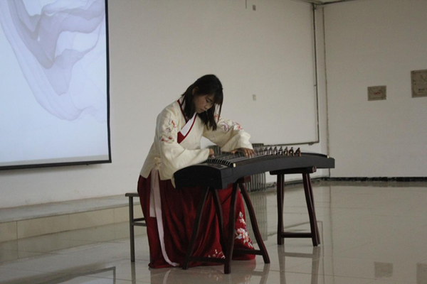 Beat365唯一官方网站‖管理学院‖我院举行“星光闪耀，激情夏夜”才艺展示大赛