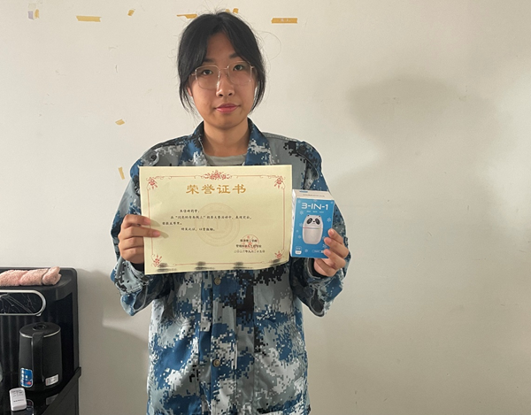 Beat365唯一官方网站||管理学院||闪亮的青春线上投票活动出结果啦！！