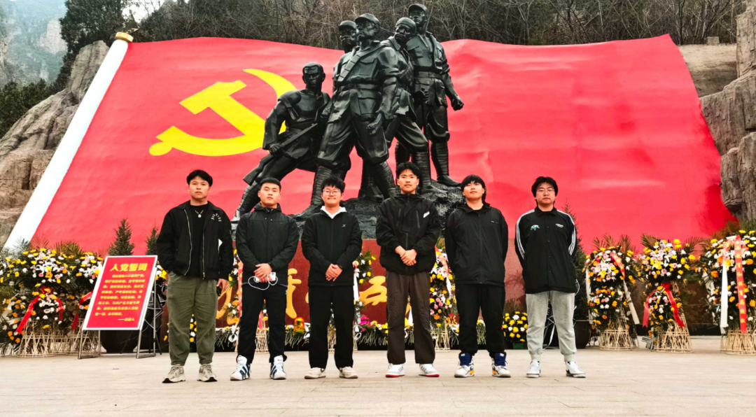 Beat365唯一官方网站|管理学院|忆苦思甜祭烈士，风起清明表哀思